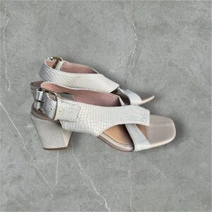 Donald J. Pliner Silver Pasha Slingback Sandals In Praline